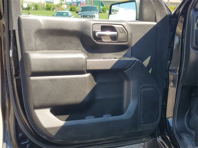 Used 2019 Chevrolet Silverado 1500 Custom w/ Custom Value Package image 9
