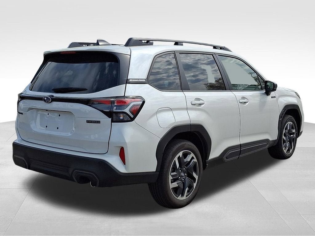 Certified 2025 Subaru Forester Limited AWD/4WD image 6