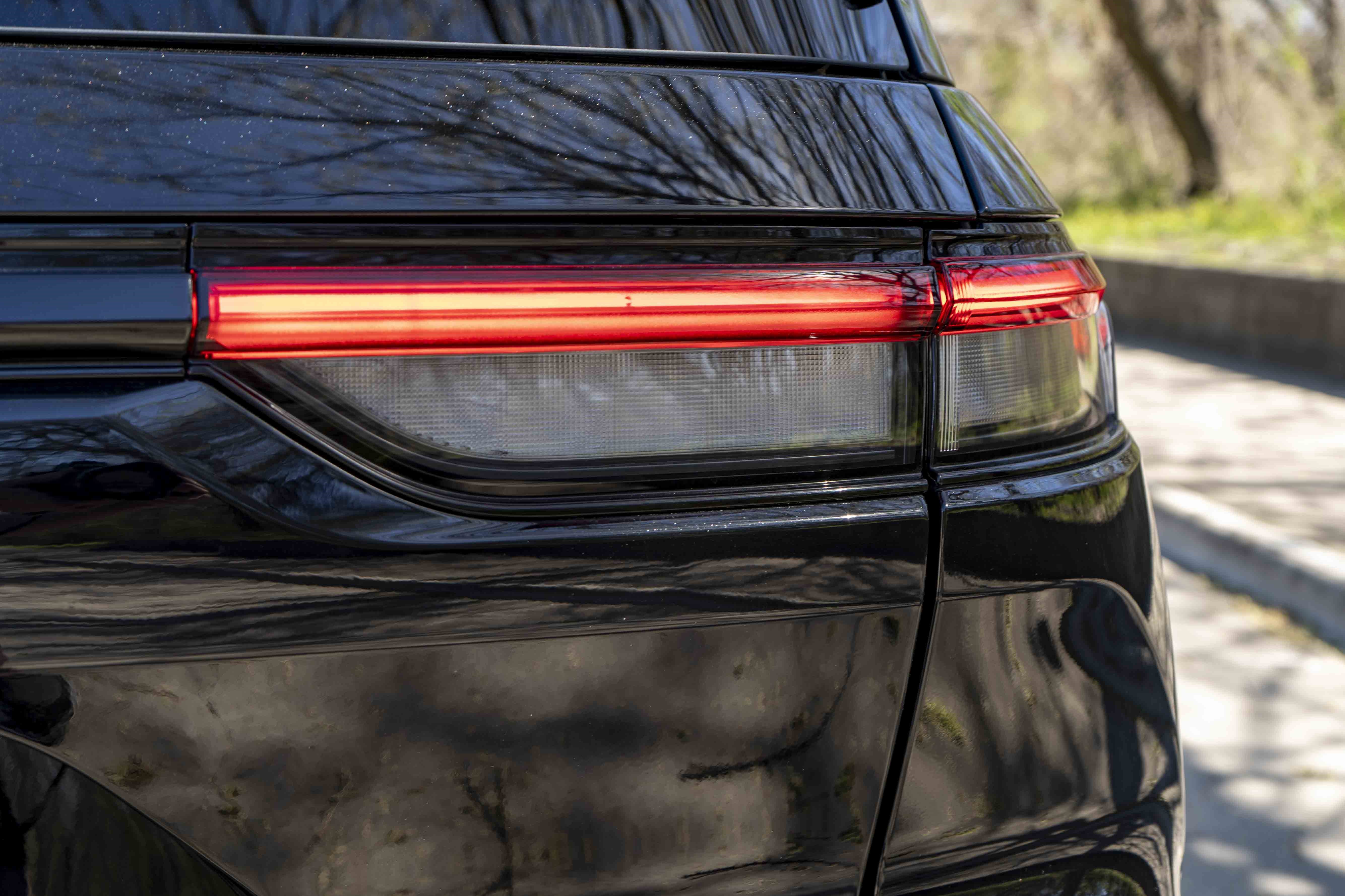 Used 2023 Jeep Grand Cherokee Summit image 13