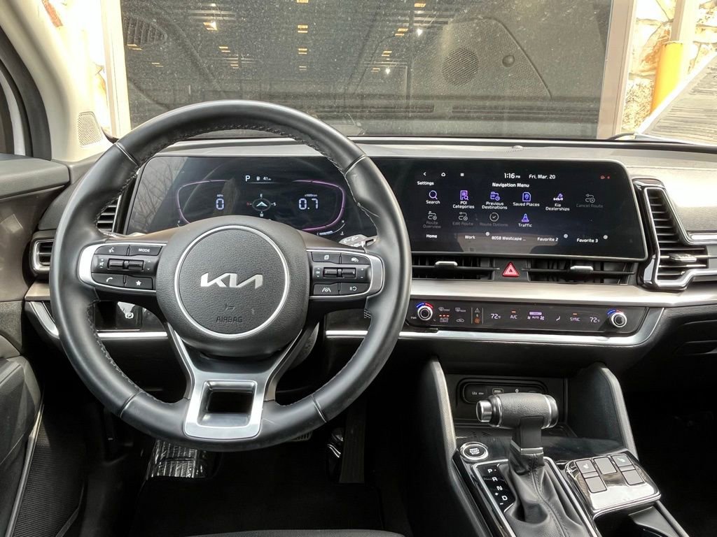 Used 2023 Kia Sportage EX image 24