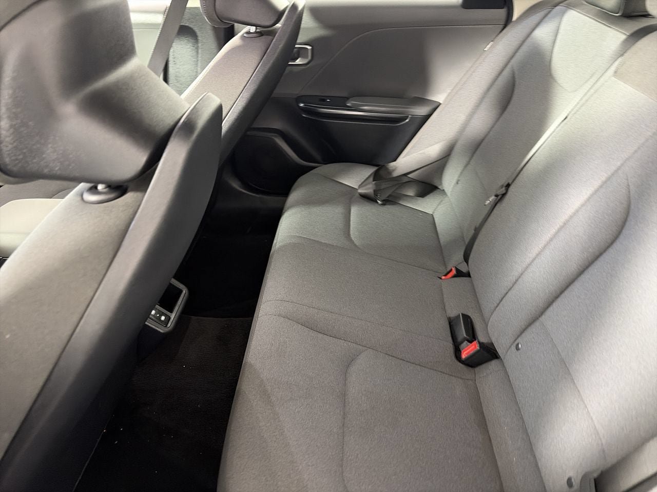 Used 2025 Kia K4 FWD image 22