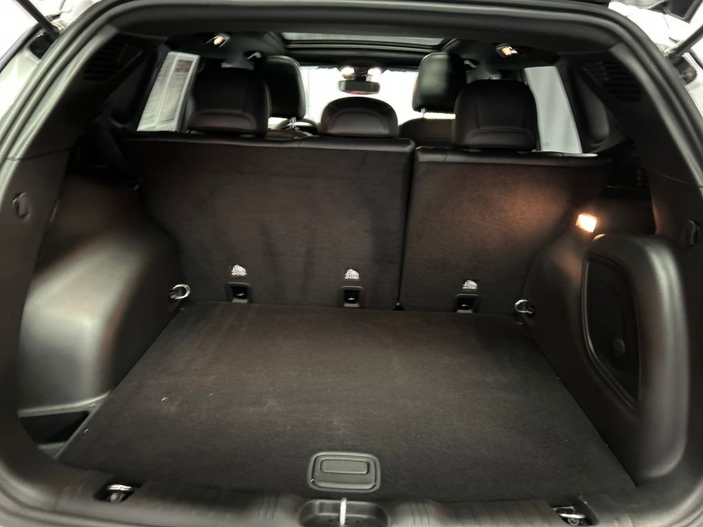 Used 2024 Jeep Compass Limited w/ High Altitude Package image 25