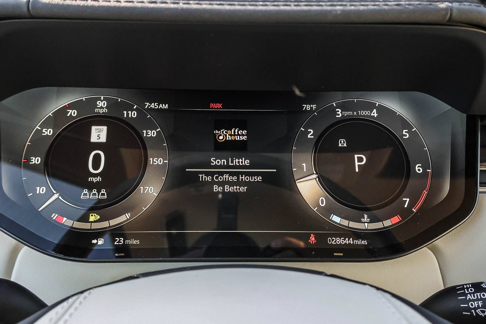 Certified 2023 Land Rover Range Rover SE AWD/4WD image 32