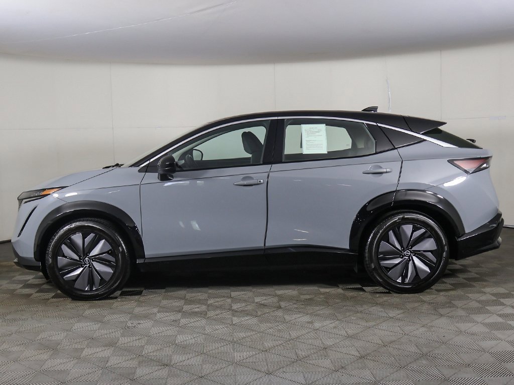 Used 2023 Nissan Ariya FWD image 16