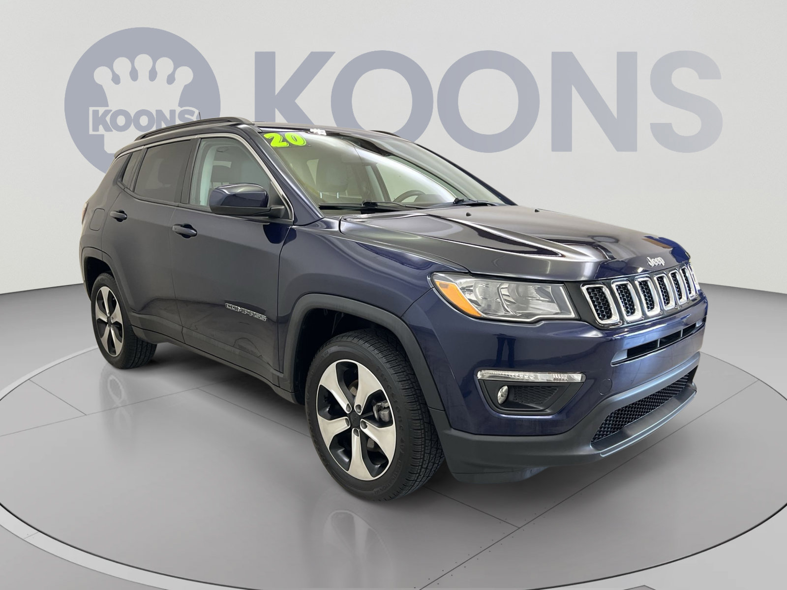 Used 2020 Jeep Compass Latitude w/ Cold Weather Group AWD/4WD image 2