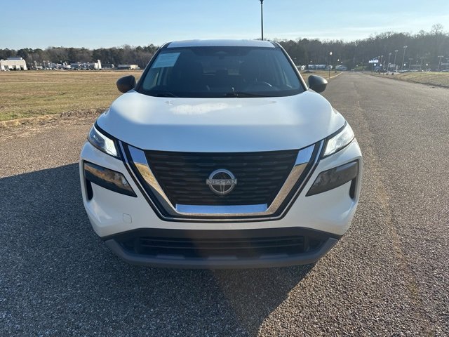 Used 2023 Nissan Rogue S image 6