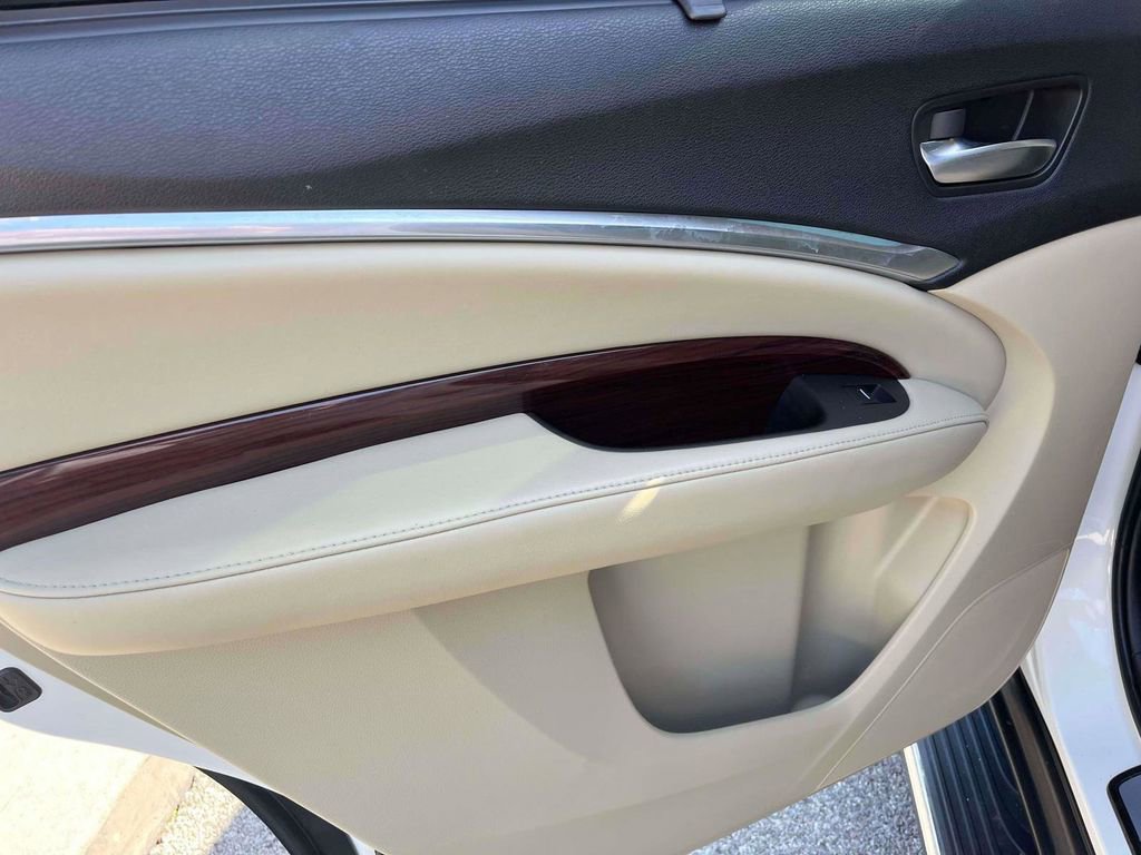 Used 2016 Acura MDX SH-AWD image 5