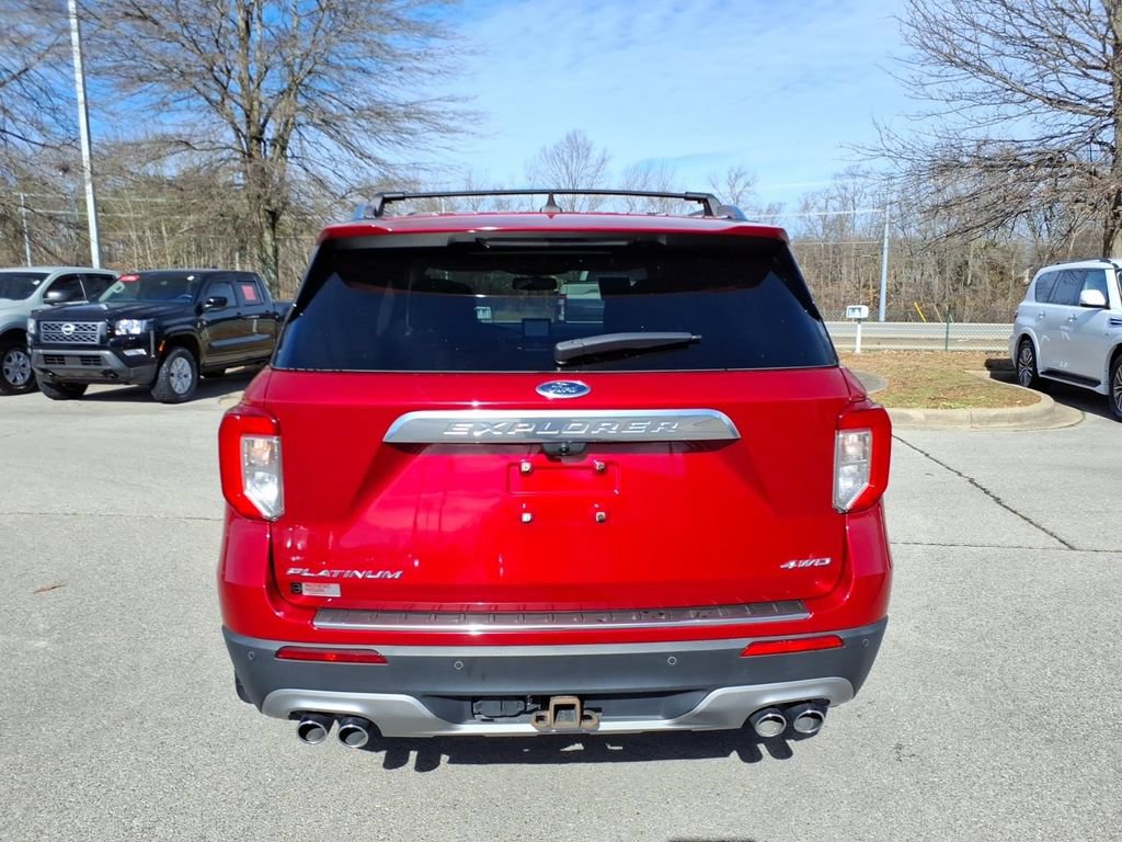 Used 2022 Ford Explorer Platinum w/ Equipment Group 601A AWD/4WD image 17
