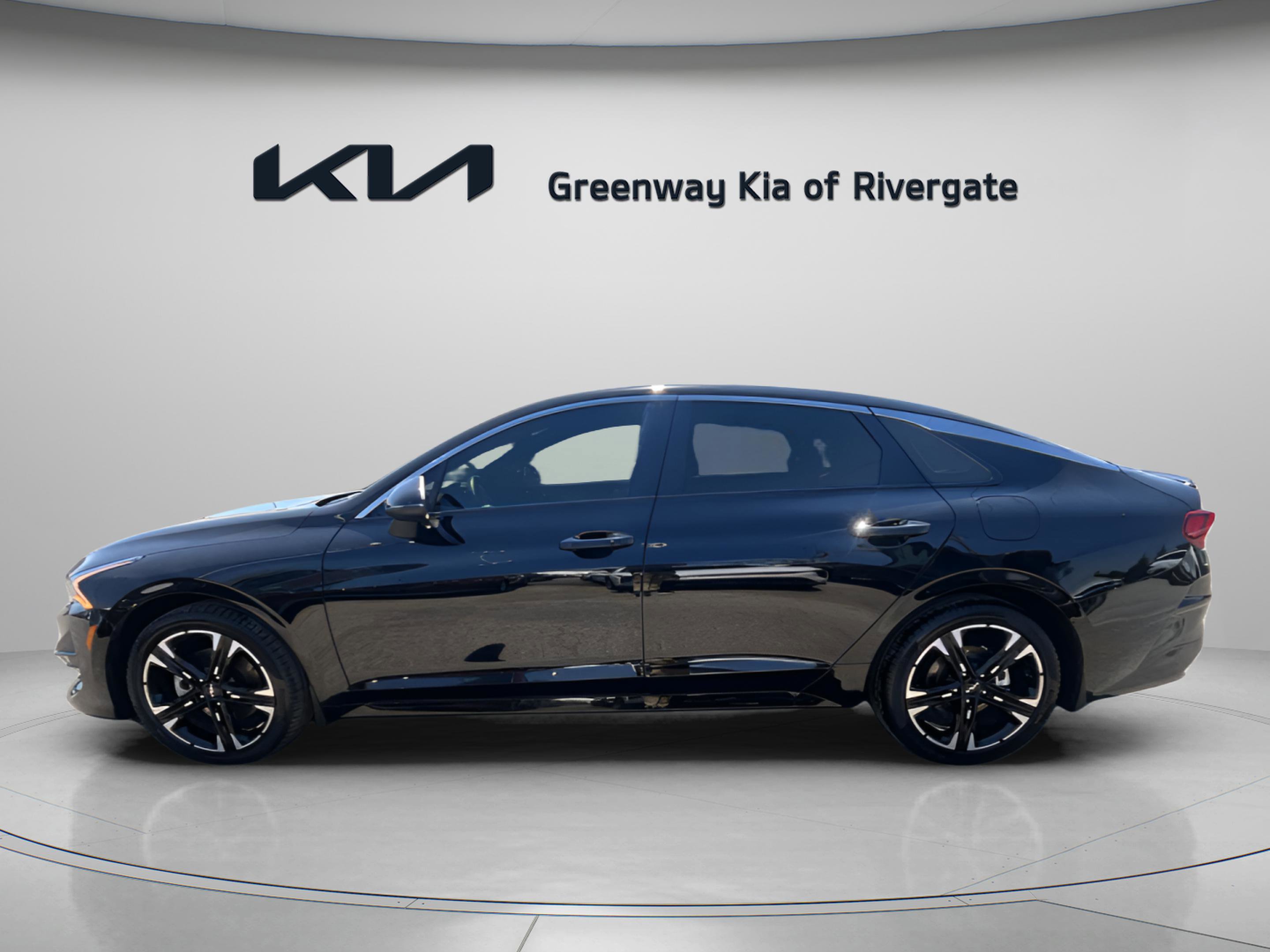 Used 2024 Kia K5 GT-Line w/ GT-Line Premium Package FWD image 4