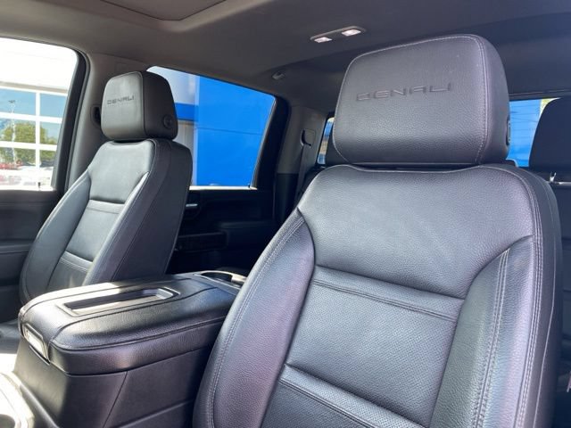 Used 2020 GMC Sierra 2500 Denali w/ Denali Ultimate Package AWD/4WD image 17