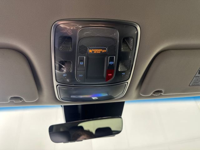 Used 2025 Genesis GV70 2.5T image 24