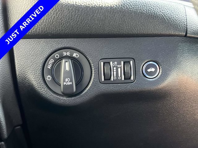 Certified 2018 Dodge Challenger R/T Plus RWD image 29