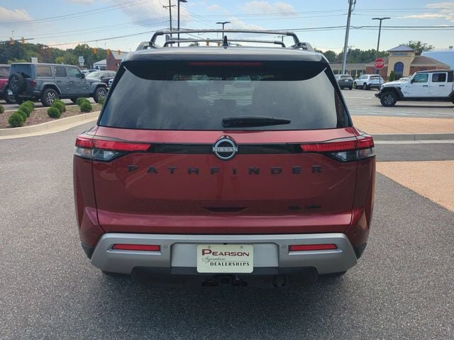 Used 2023 Nissan Pathfinder SL w/ SL Premium Package AWD/4WD image 5