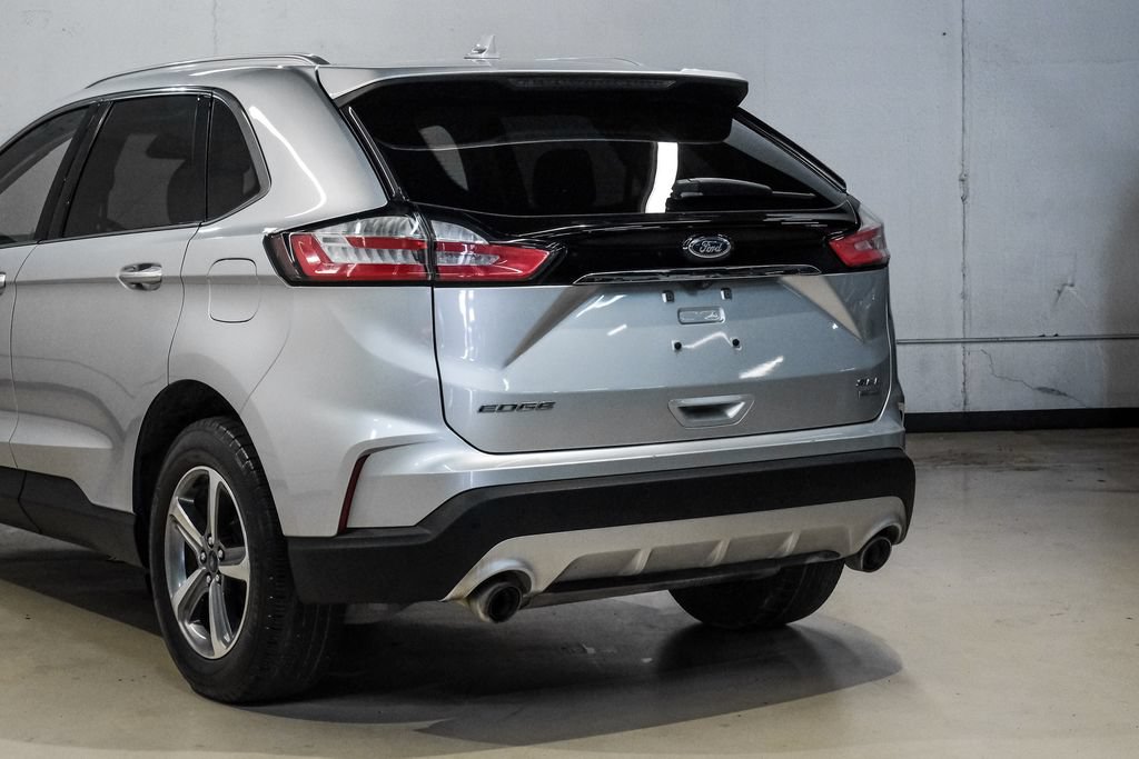 Used 2019 Ford Edge SEL w/ Equipment Group 201A FWD image 14