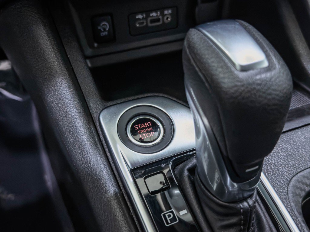 Used 2025 Nissan Sentra SV image 29