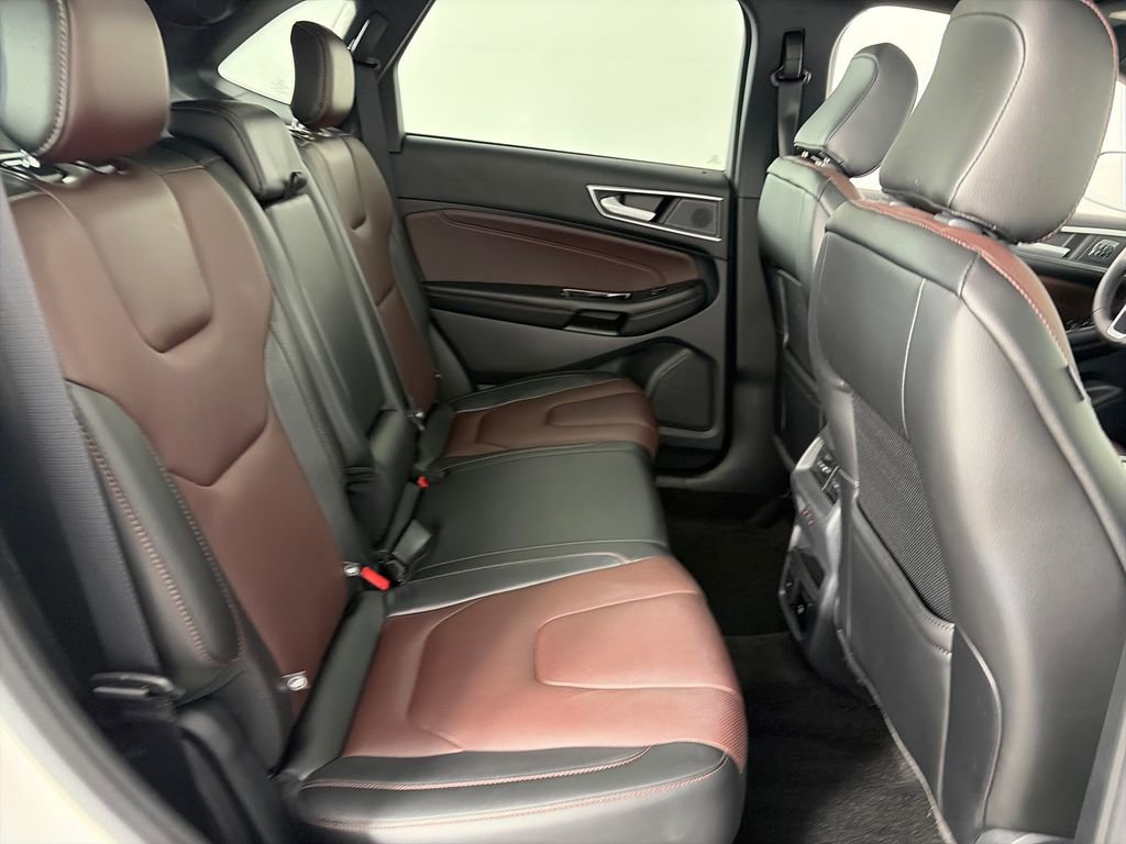 Used 2020 Ford Edge Titanium w/ Equipment Group 301A image 29