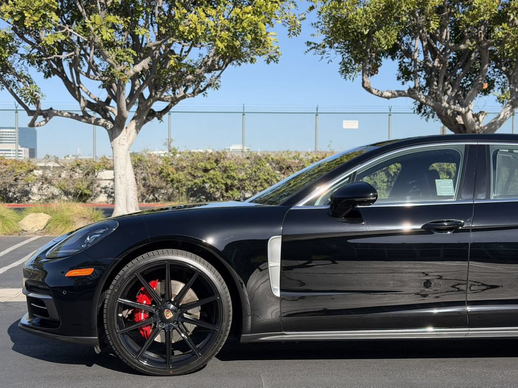 Used 2018 Porsche Panamera 4S Executive AWD/4WD image 4