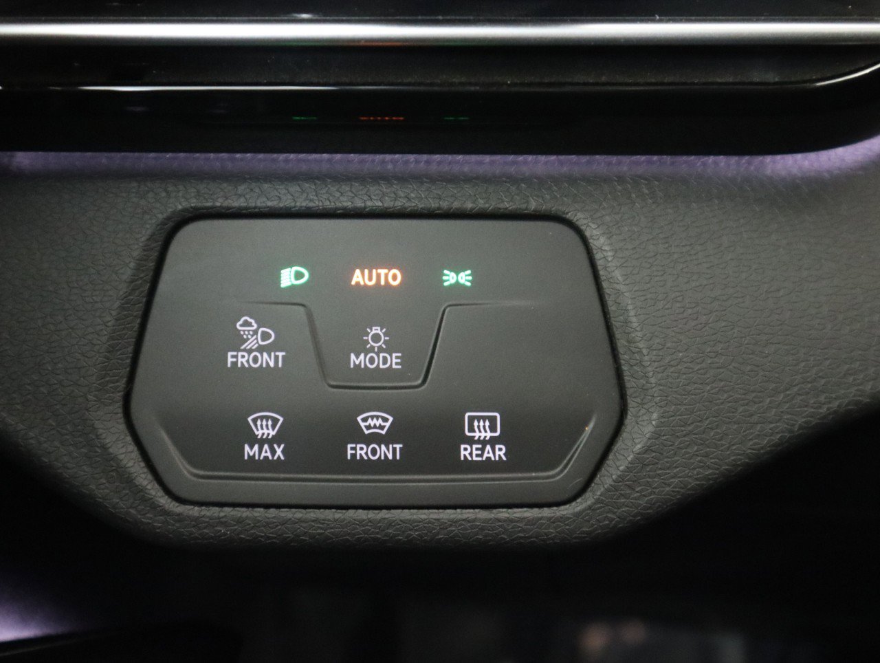 Used 2022 Volkswagen ID.4 Pro S image 18