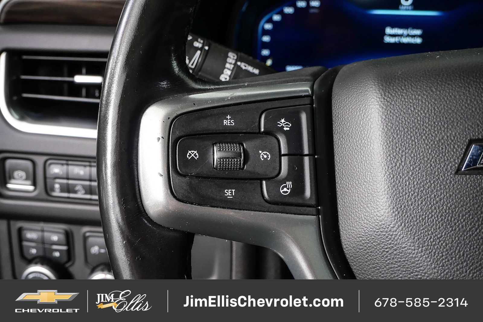 Certified 2023 Chevrolet Tahoe Z71 w/ Luxury Package AWD/4WD image 12