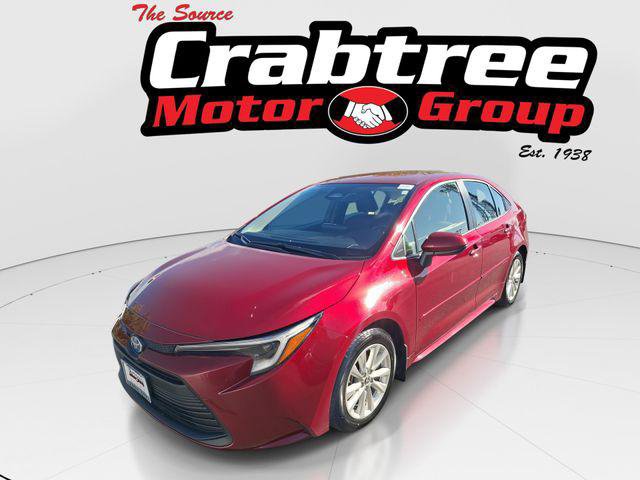 Certified 2025 Toyota Corolla LE w/ LE Premium Package FWD image 1