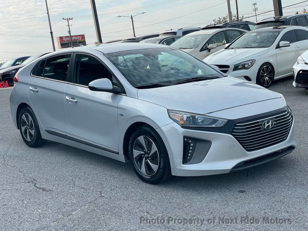 Used 2018 Hyundai Ioniq SEL w/ SEL Tech Package 02 FWD image 4