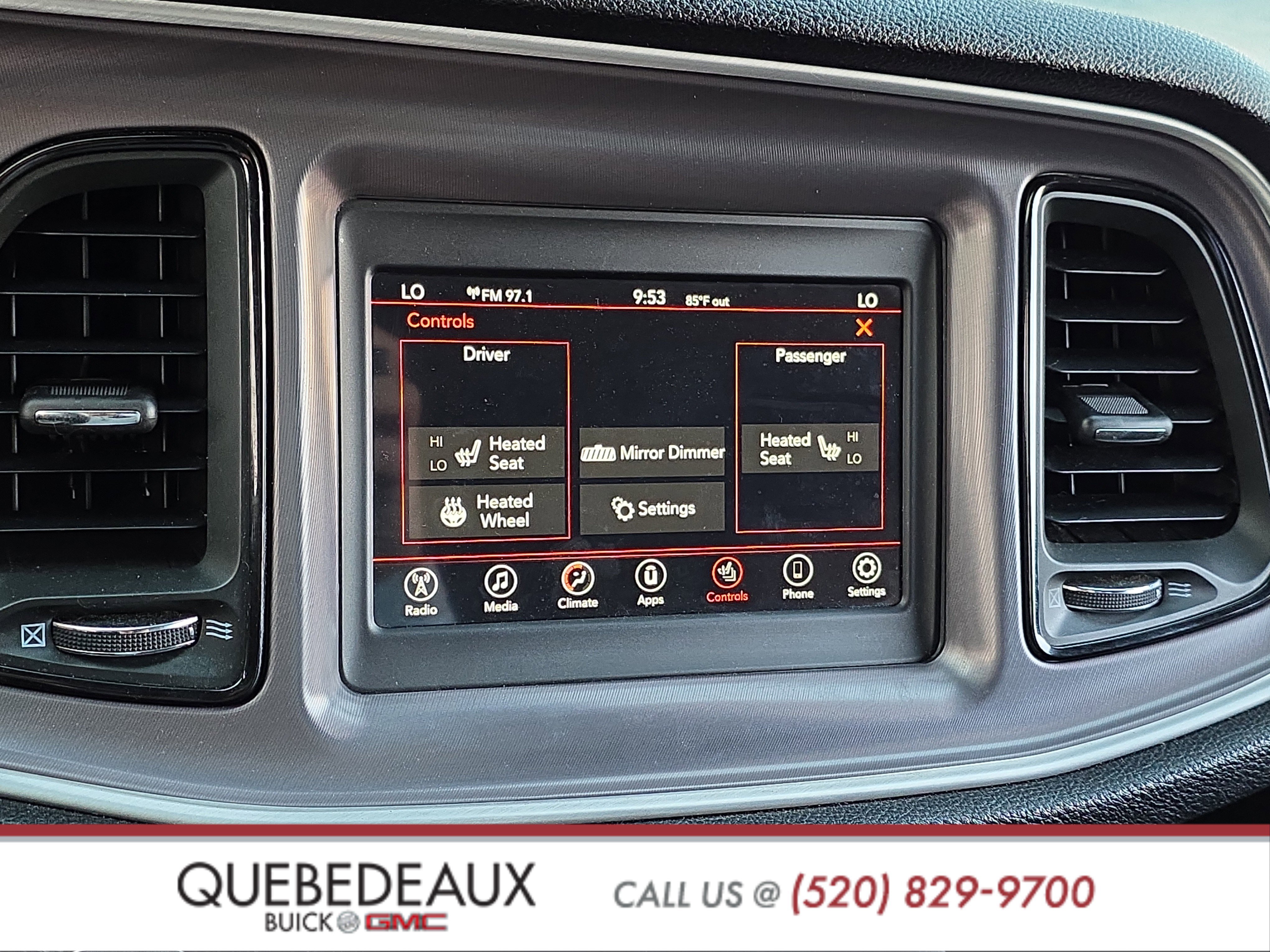 Used 2019 Dodge Challenger R/T w/ Driver Convenience Group RWD image 15