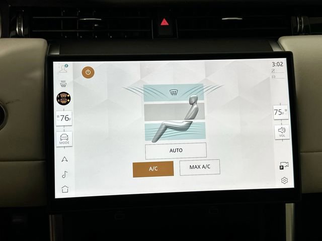 Used 2024 Land Rover Discovery Sport S image 15