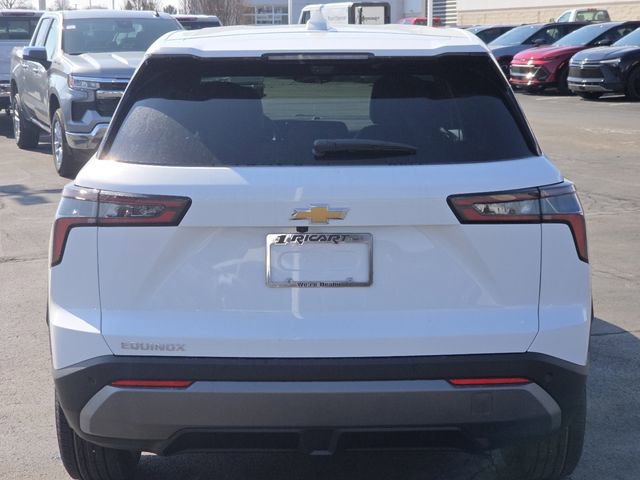 New 2026 Chevrolet Equinox LT w/ Convenience Package II FWD image 22