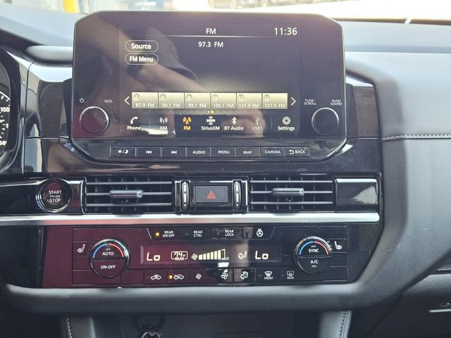 Certified 2025 Nissan Pathfinder SL image 22