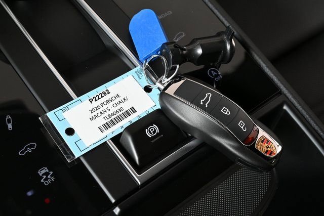 New 2026 Porsche Macan S image 17