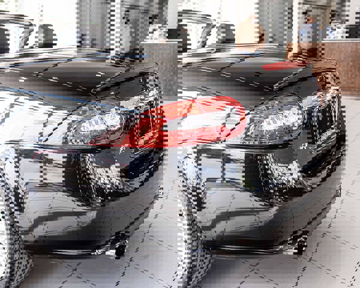 Used 2011 Jaguar XK Convertible image 16