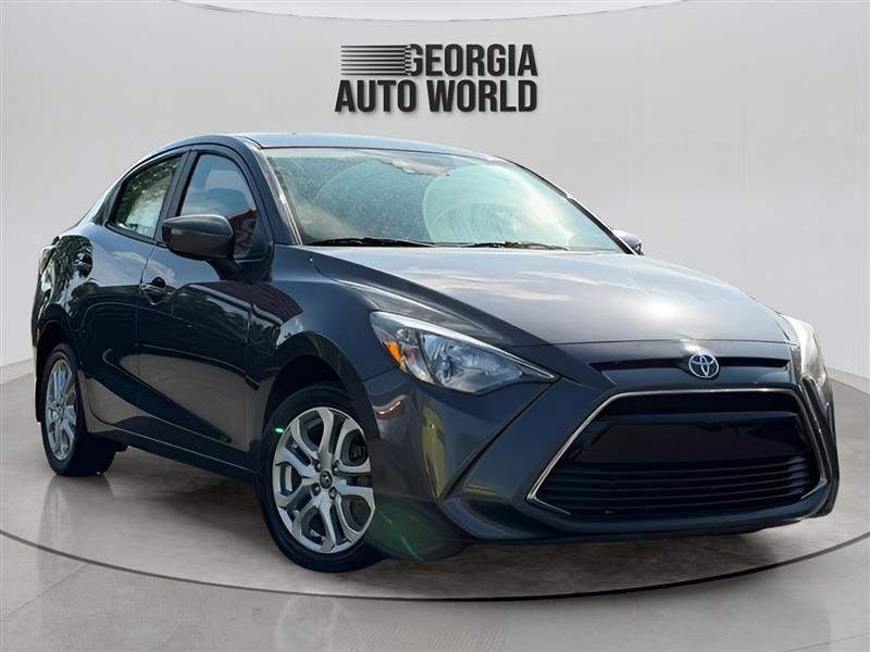 Used 2017 Toyota Yaris iA FWD image 2