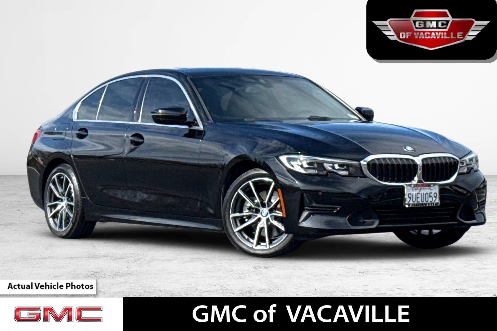 Used 2019 BMW 330i Sedan w/ Driving Assistance Package image 1