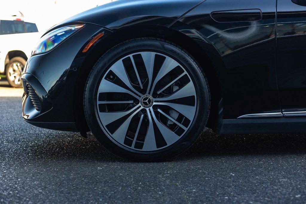 Used 2023 Mercedes-Benz EQE 350+ Sedan image 11