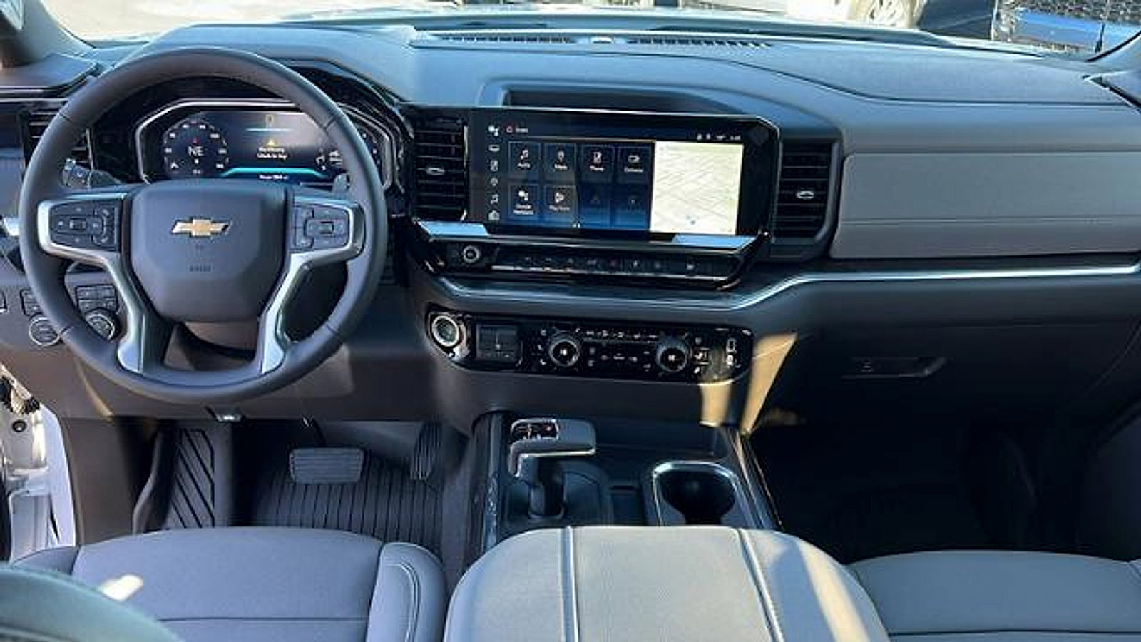 New 2026 Chevrolet Silverado 1500 LTZ w/ LTZ Premium Package image 16