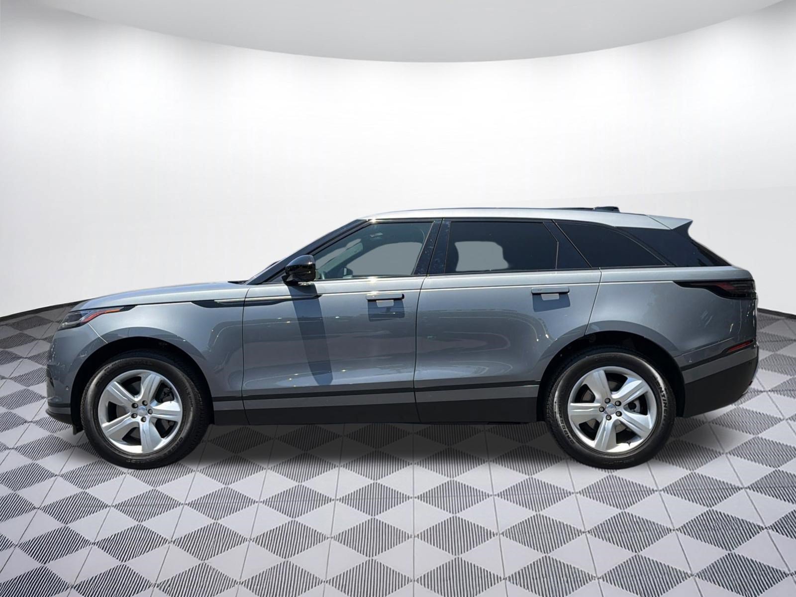 Certified 2026 Land Rover Range Rover Velar S AWD/4WD image 2