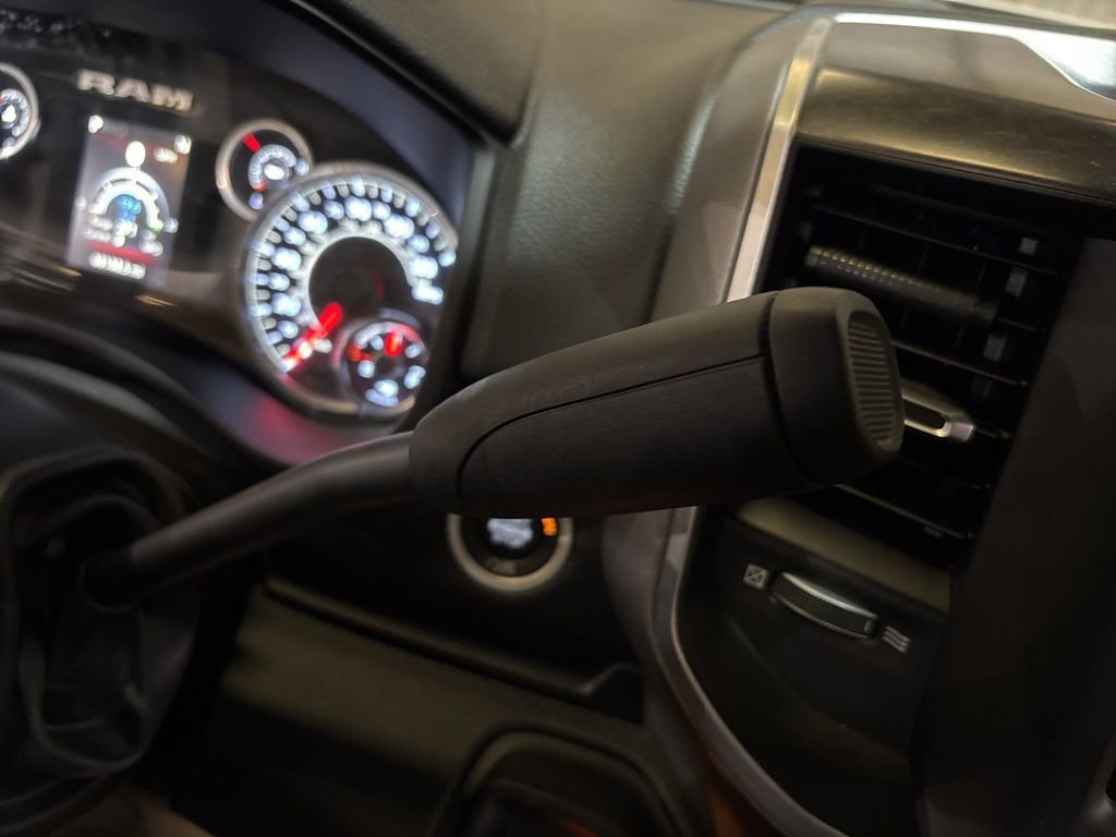 Used 2024 RAM 3500 Big Horn image 32