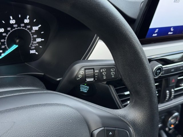 Used 2020 Ford Escape SE image 28