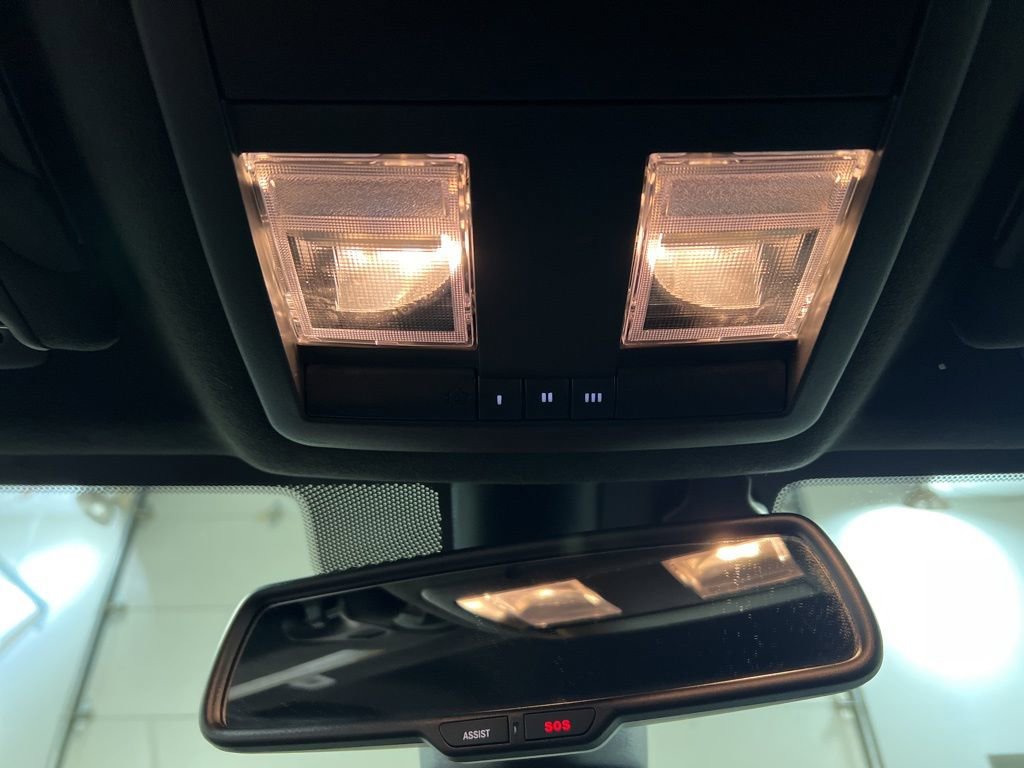 Used 2022 Dodge Challenger R/T Scat Pack RWD image 23