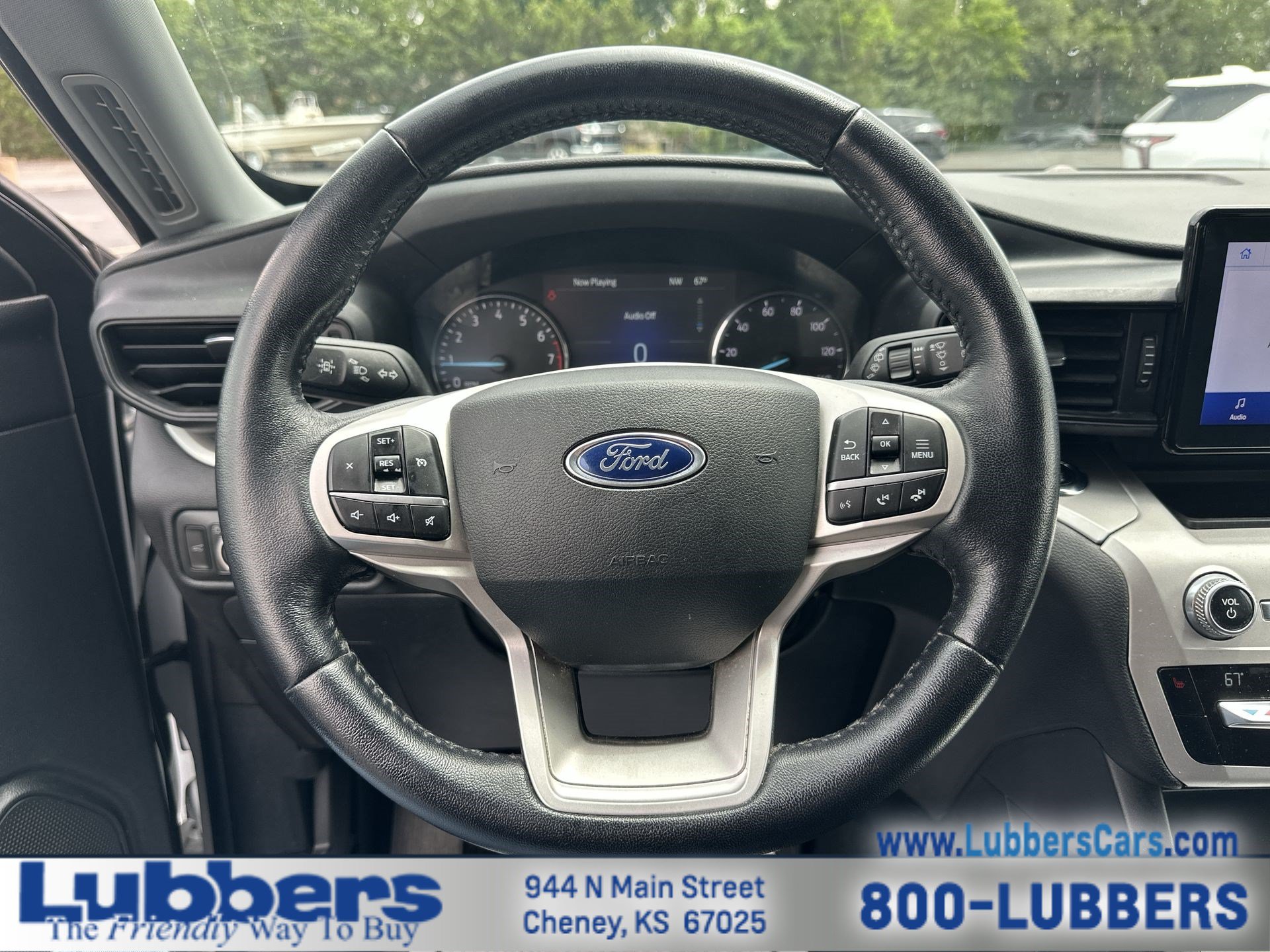 Used 2021 Ford Explorer XLT AWD/4WD image 14