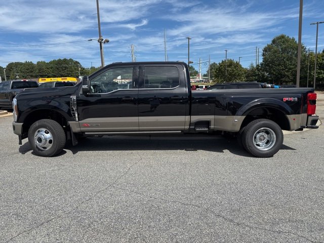 New 2026 Ford F350 King Ranch image 7