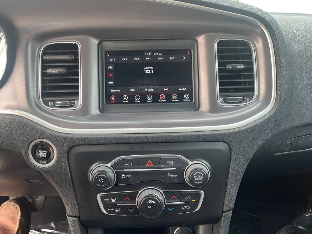 Used 2022 Dodge Charger SXT RWD image 19