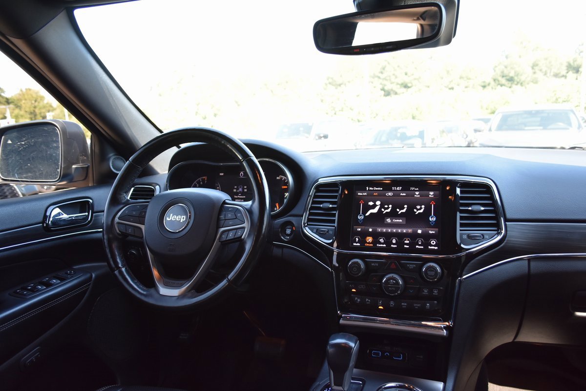 Used 2021 Jeep Grand Cherokee Limited image 19