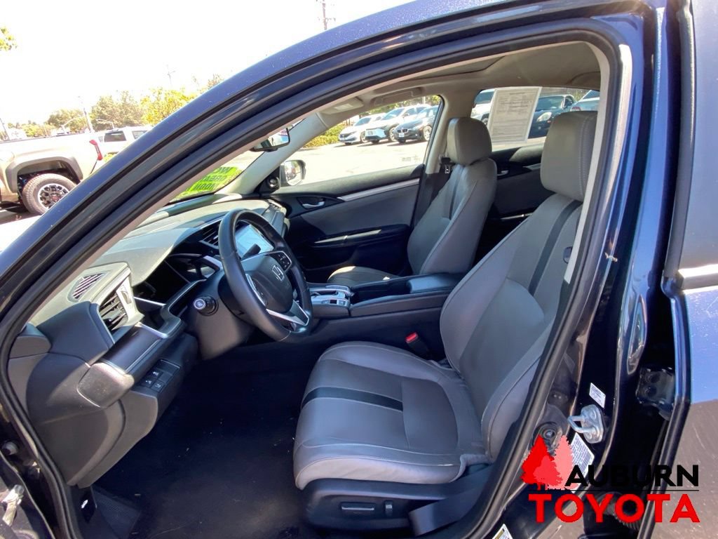 Used 2017 Honda Civic Touring image 28