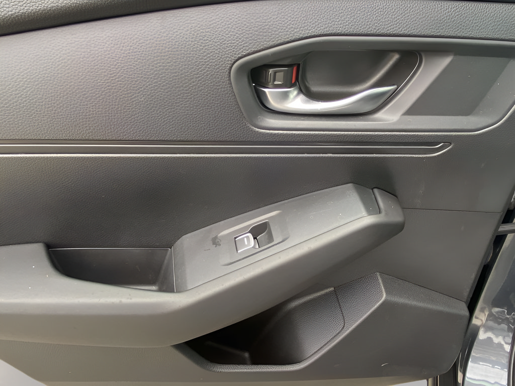 Used 2024 Honda Accord EX image 12