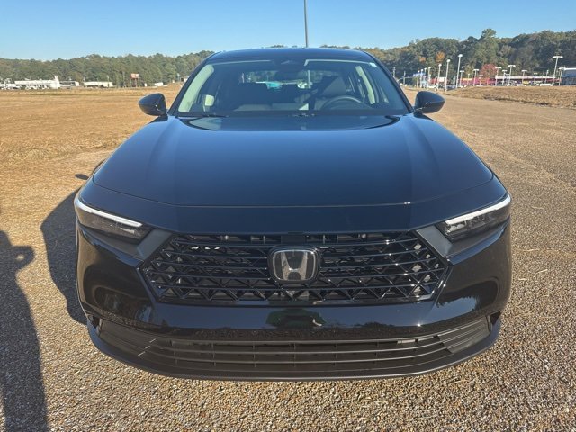 New 2025 Honda Accord SE image 6