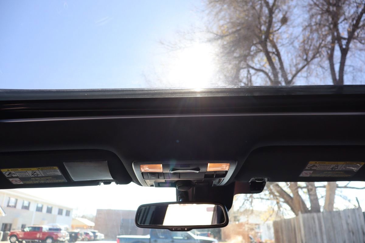 Used 2018 Toyota Tacoma TRD Off-Road AWD/4WD image 28