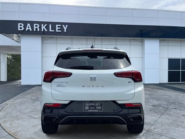 Certified 2024 Buick Encore GX Sport Touring w/ Comfort Package FWD image 4