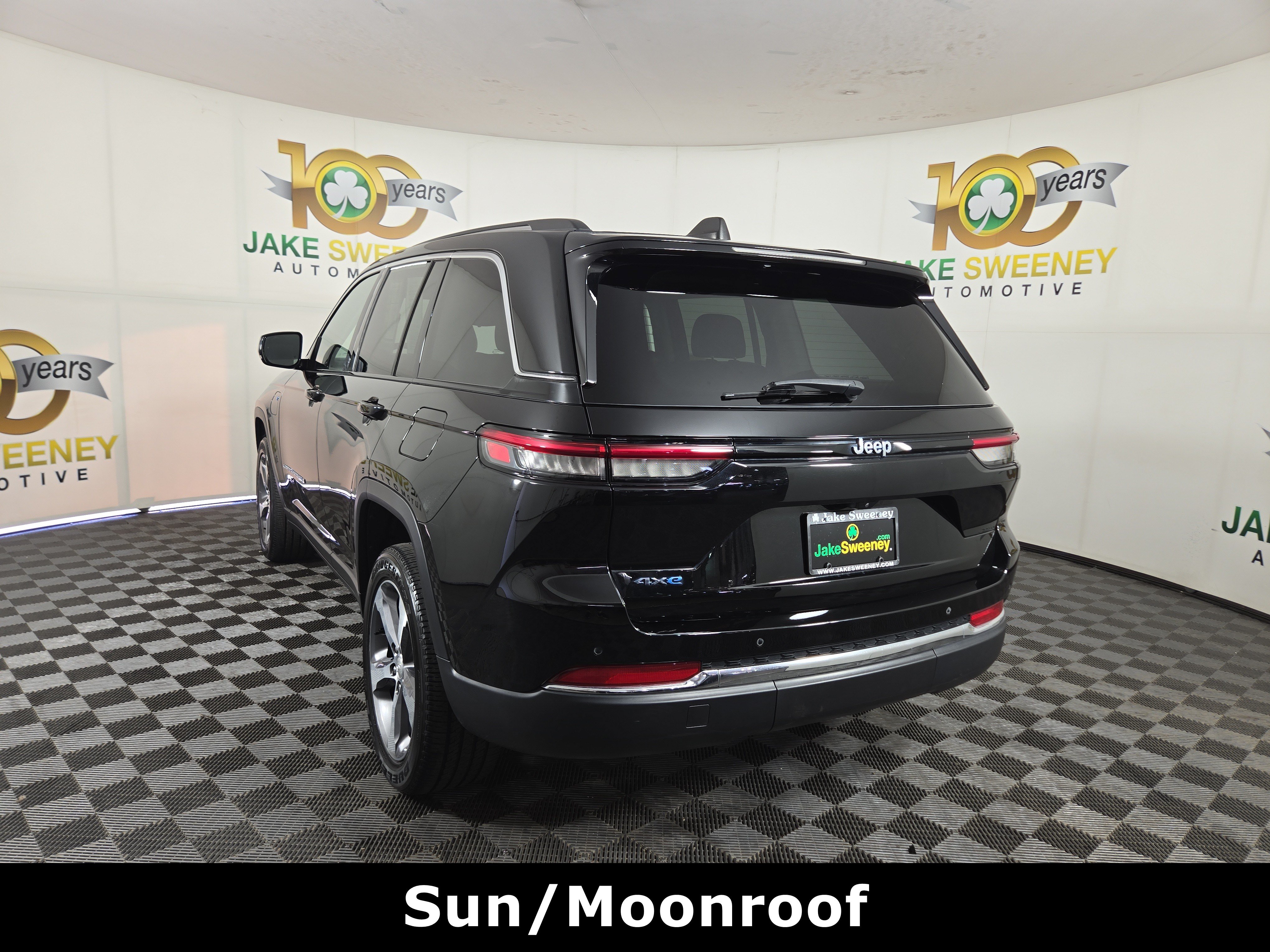Used 2023 Jeep Grand Cherokee 4WD 4xe image 6