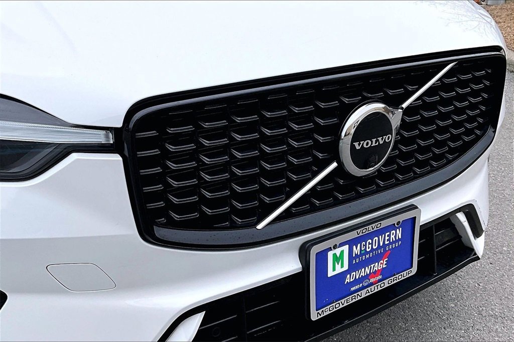 Used 2023 Volvo XC60 B5 Ultimate image 33